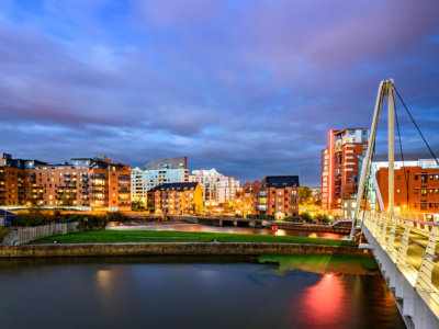 The Leeds skyline at night